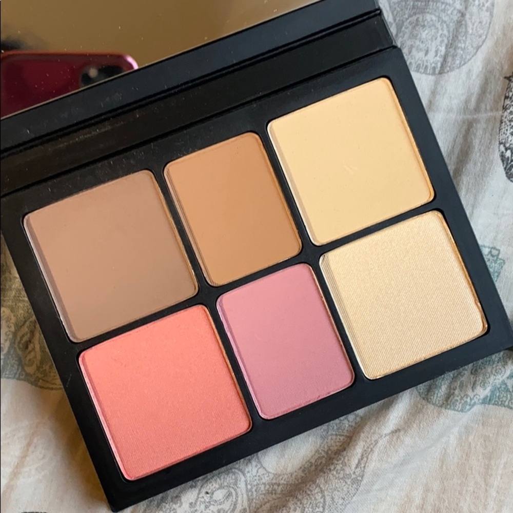 Smashbox Drawn in. Decked out. Sculpting Cheek